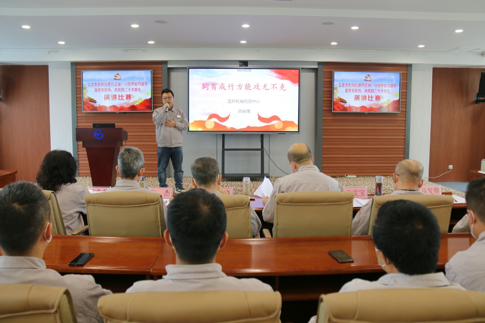 IMG_7856.jpg IMG_7856.jpg