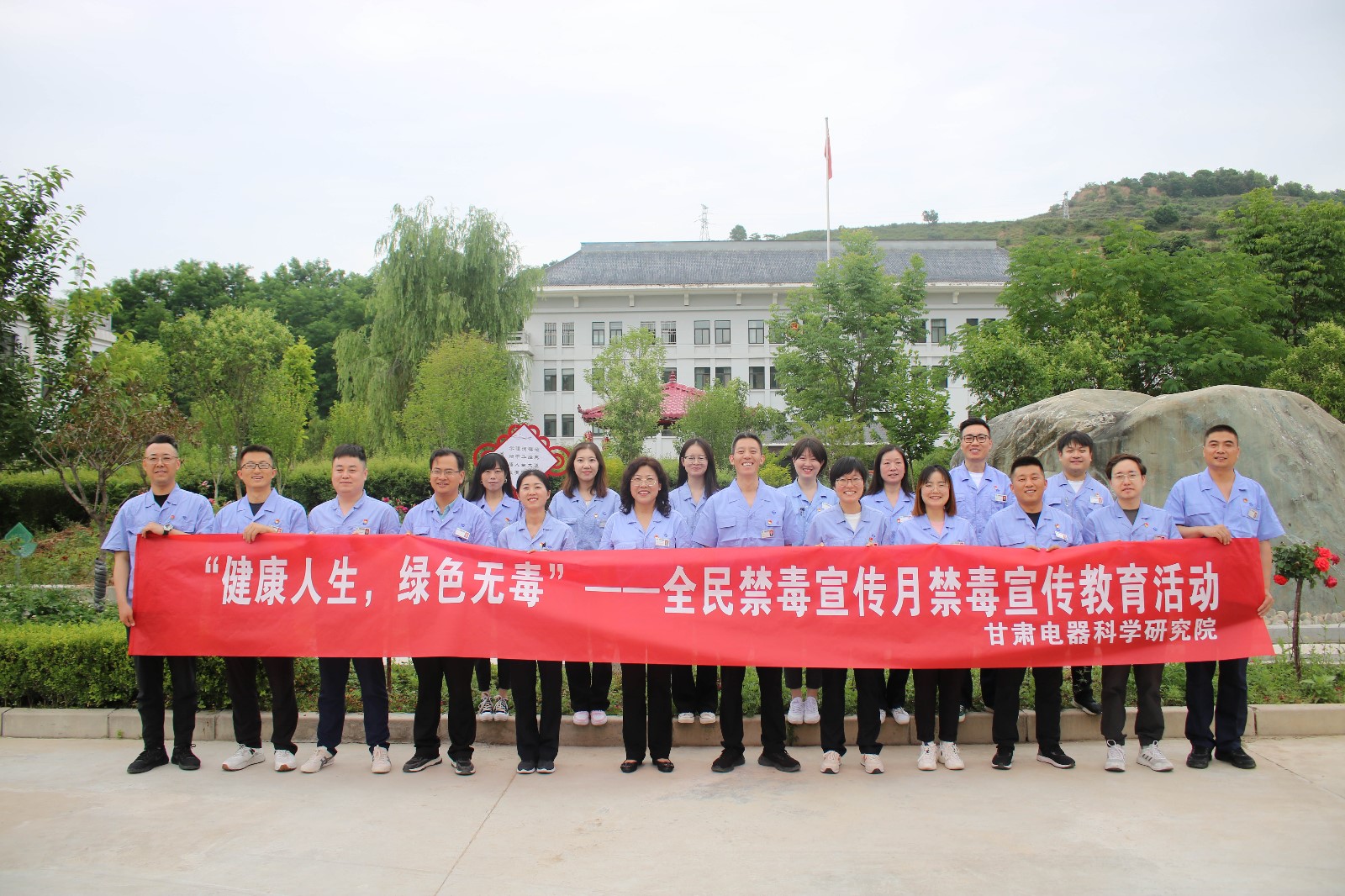 cad1403623ef1aff00fe29ab160e1470.jpg cad1403623ef1aff00fe29ab160e1470.jpg